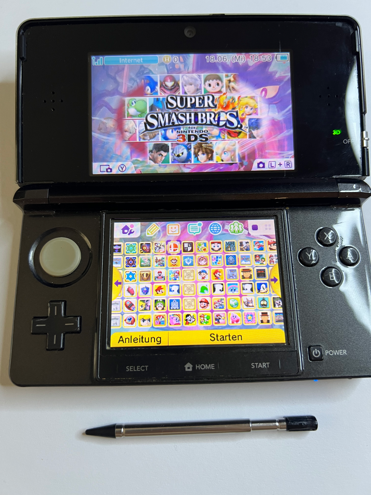 Nintendo 3DS Konsole cosmos schwarz mit 128GB, Pokemon Bank, Poke Mover & vielen Extras