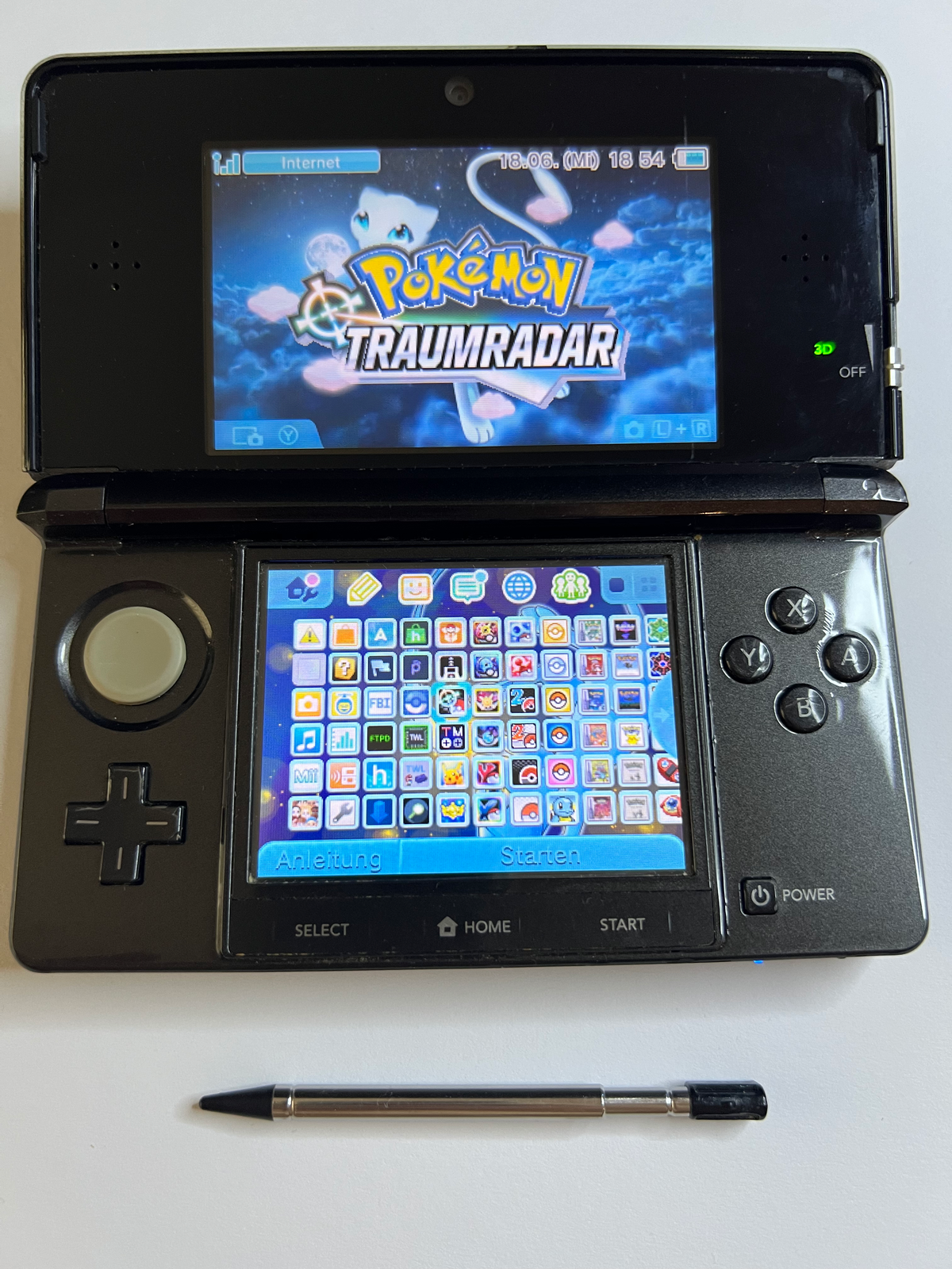 Nintendo 3DS Konsole cosmos schwarz mit 128GB, Pokemon Bank, Poke Mover & vielen Extras