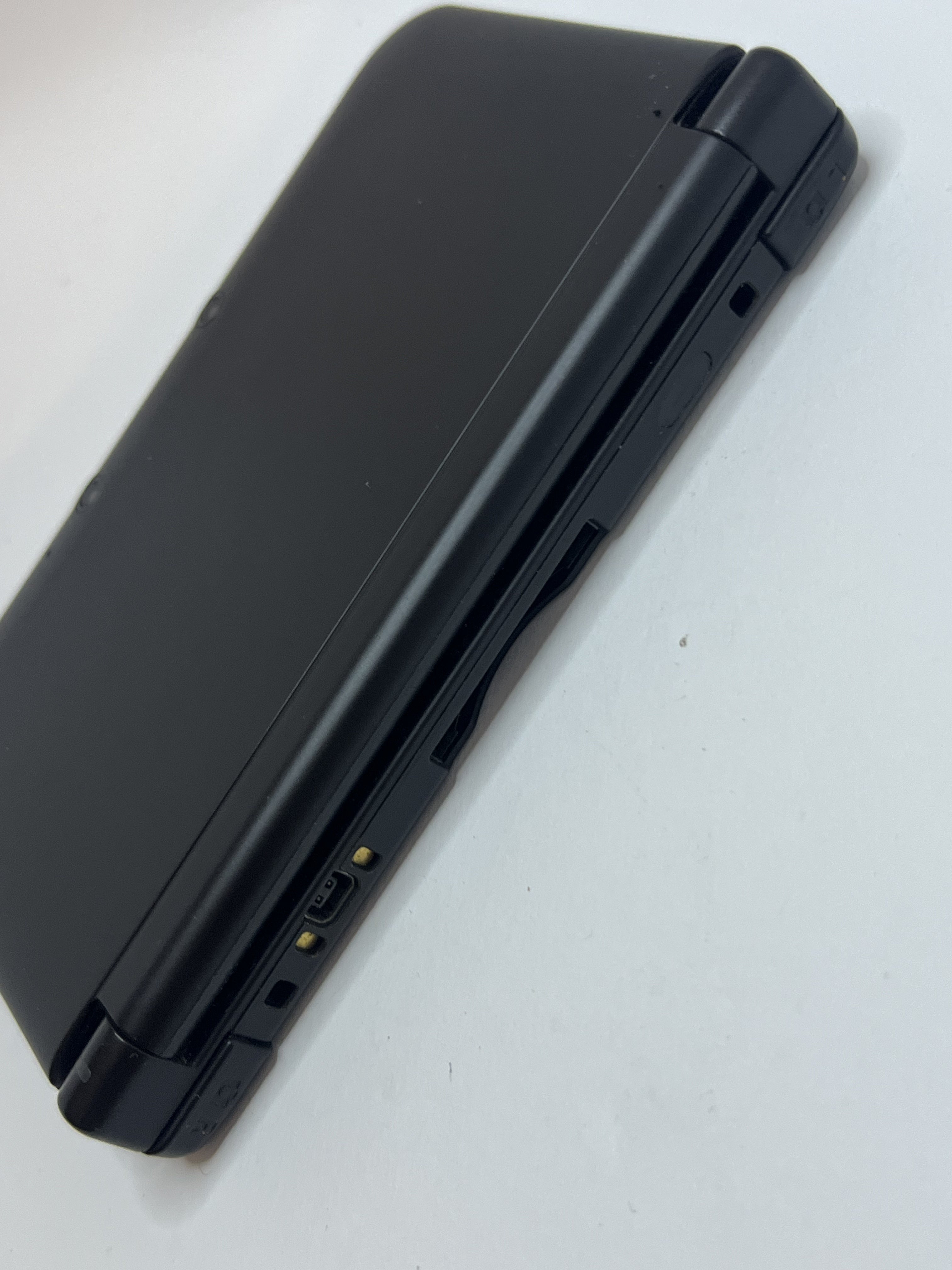 Nintendo 3DS XL Konsole schwarz mit 128GB, Pokemon Bank, Poke Mover & vielen Extras