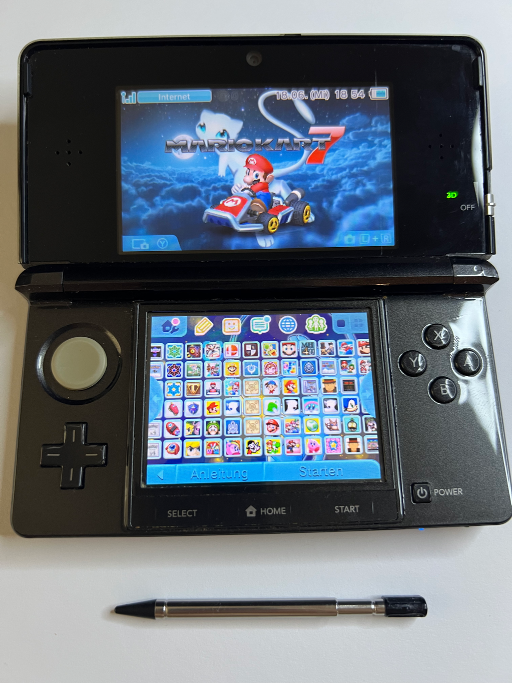 Nintendo 3DS Konsole cosmos schwarz mit 128GB, Pokemon Bank, Poke Mover & vielen Extras