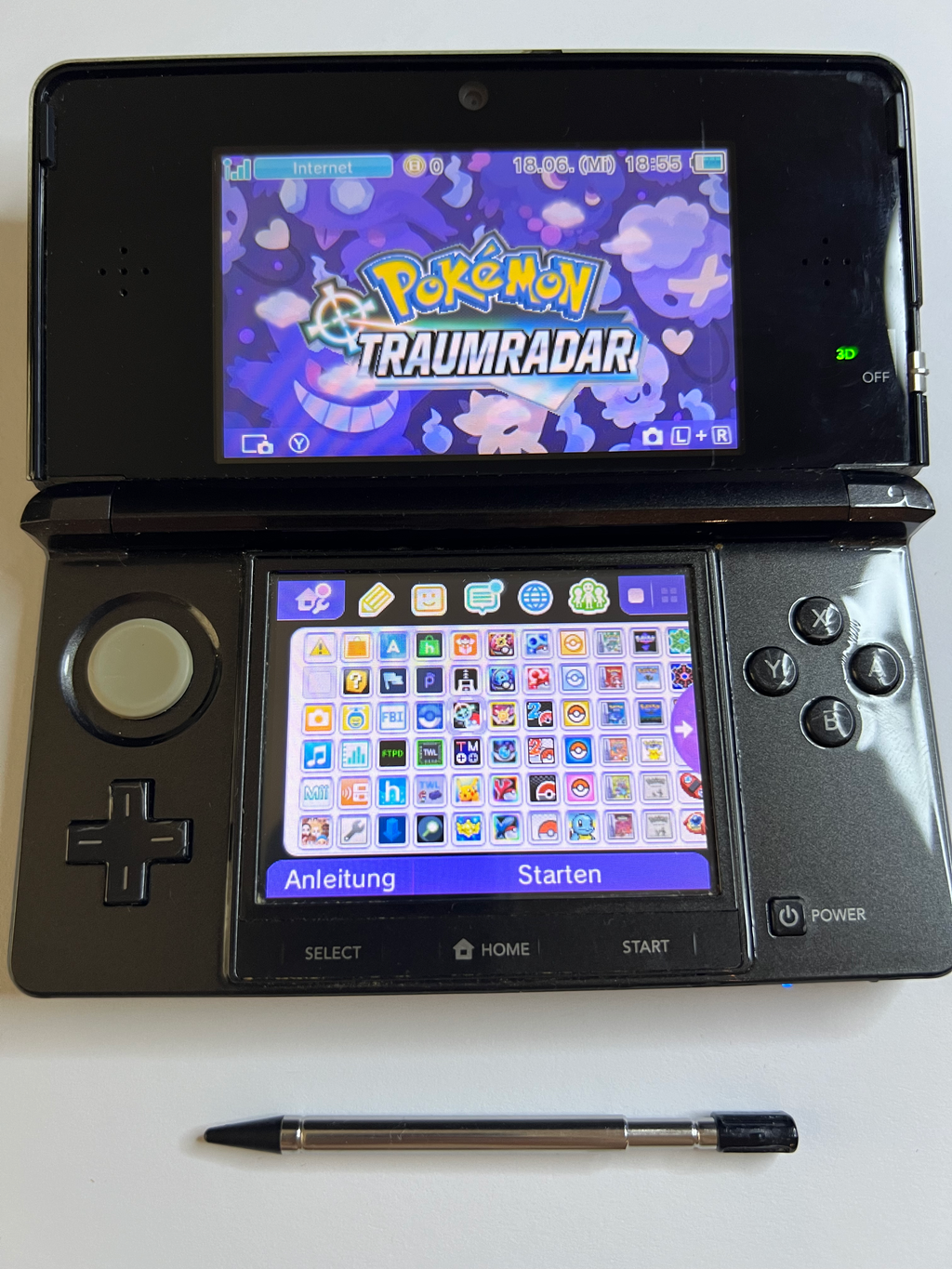 Nintendo 3DS Konsole in cosmos schwarz mit 128GB, Pokemon Bank, Poke Mover & vielen Extras