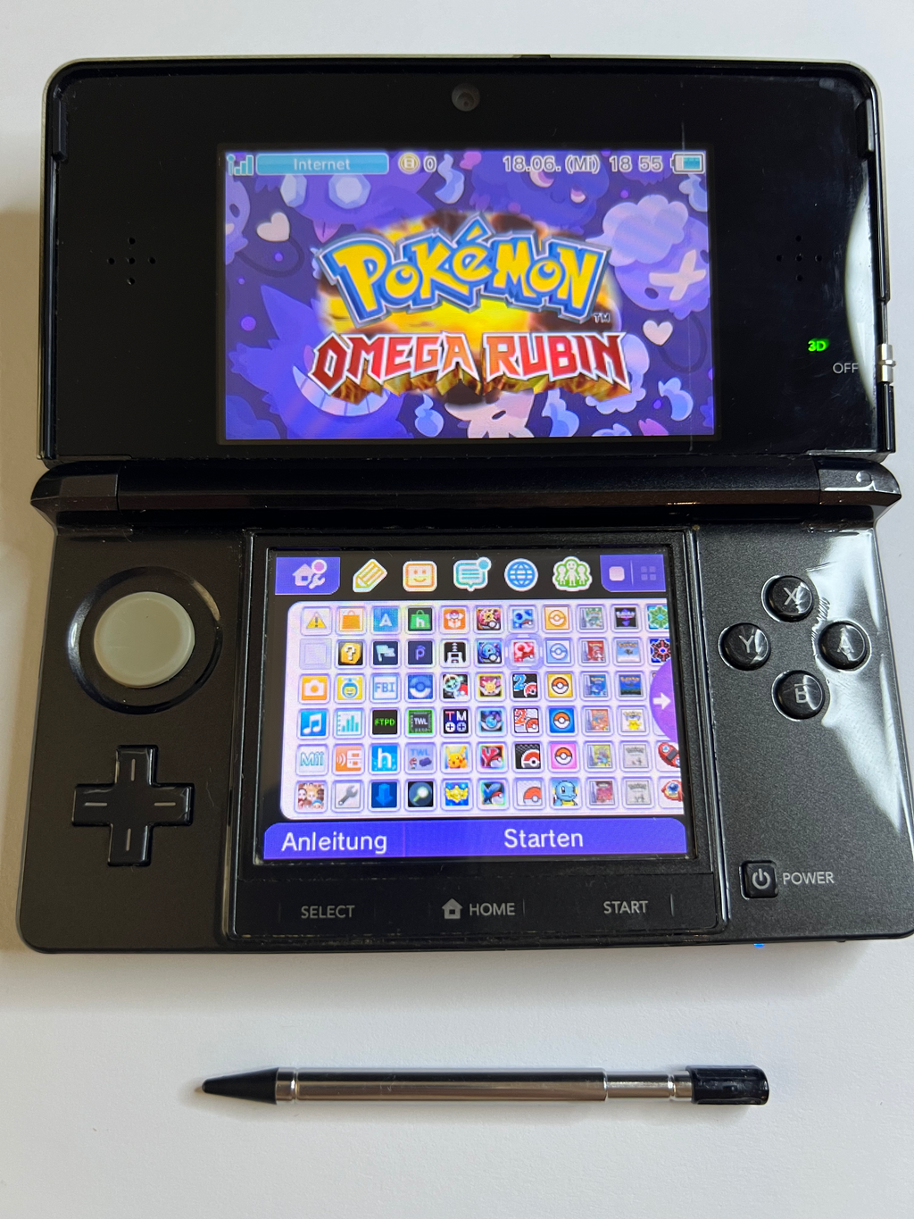 Nintendo 3DS Konsole in cosmos schwarz mit 128GB, Pokemon Bank, Poke Mover & vielen Extras