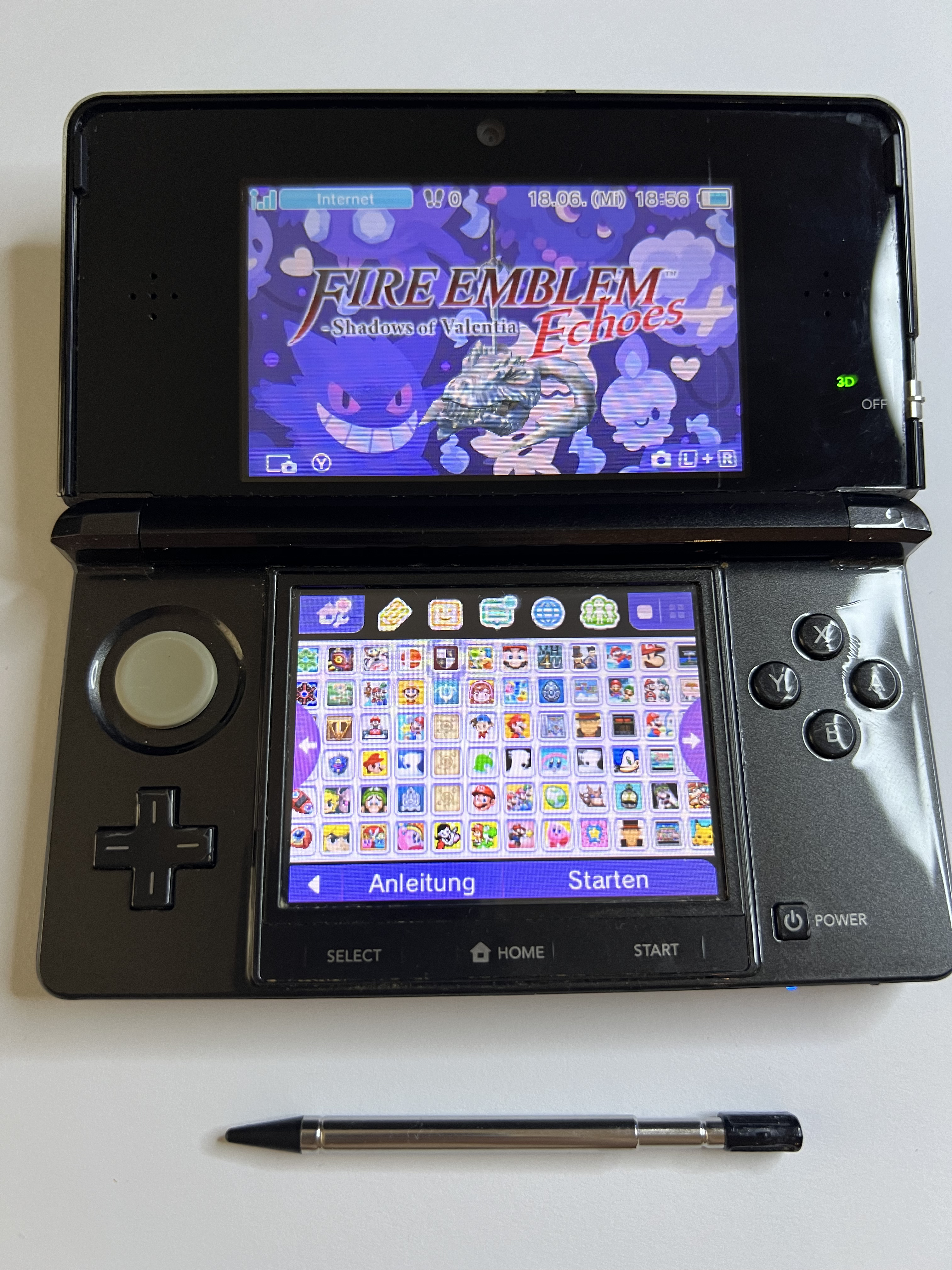 Nintendo 3DS Konsole in cosmos schwarz mit 128GB, Pokemon Bank, Poke Mover & vielen Extras
