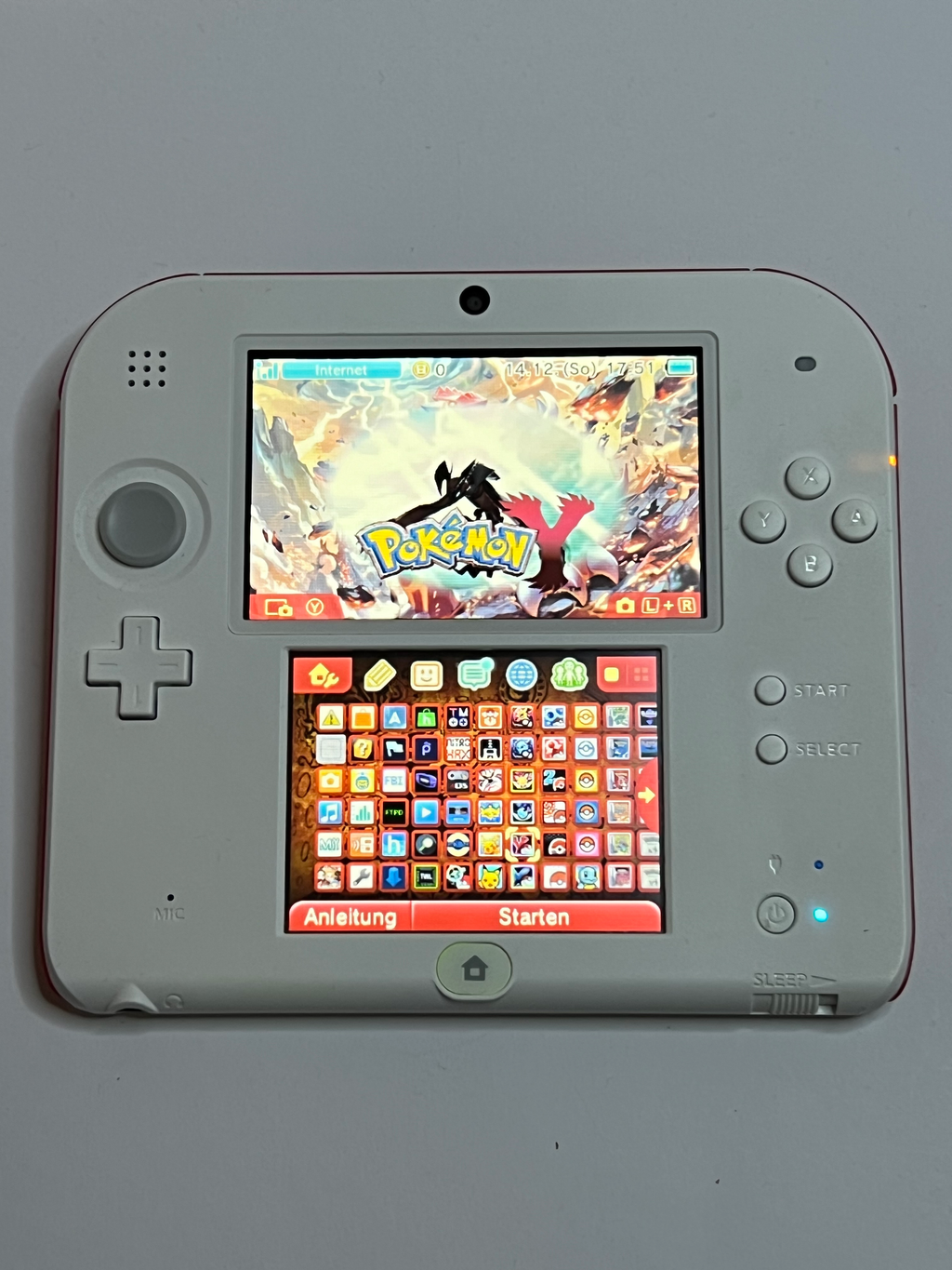 Nintendo 2DS Konsole weiß rot mit 128GB, Pokemon Bank, Poke Mover & vielen Extras