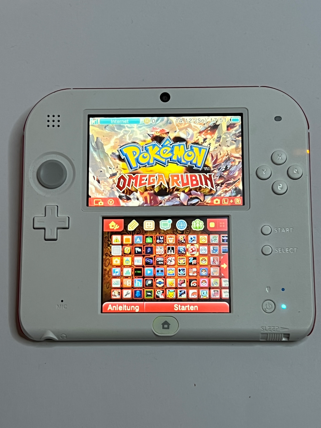 Nintendo 2DS Konsole weiß rot mit 128GB, Pokemon Bank, Poke Mover & vielen Extras
