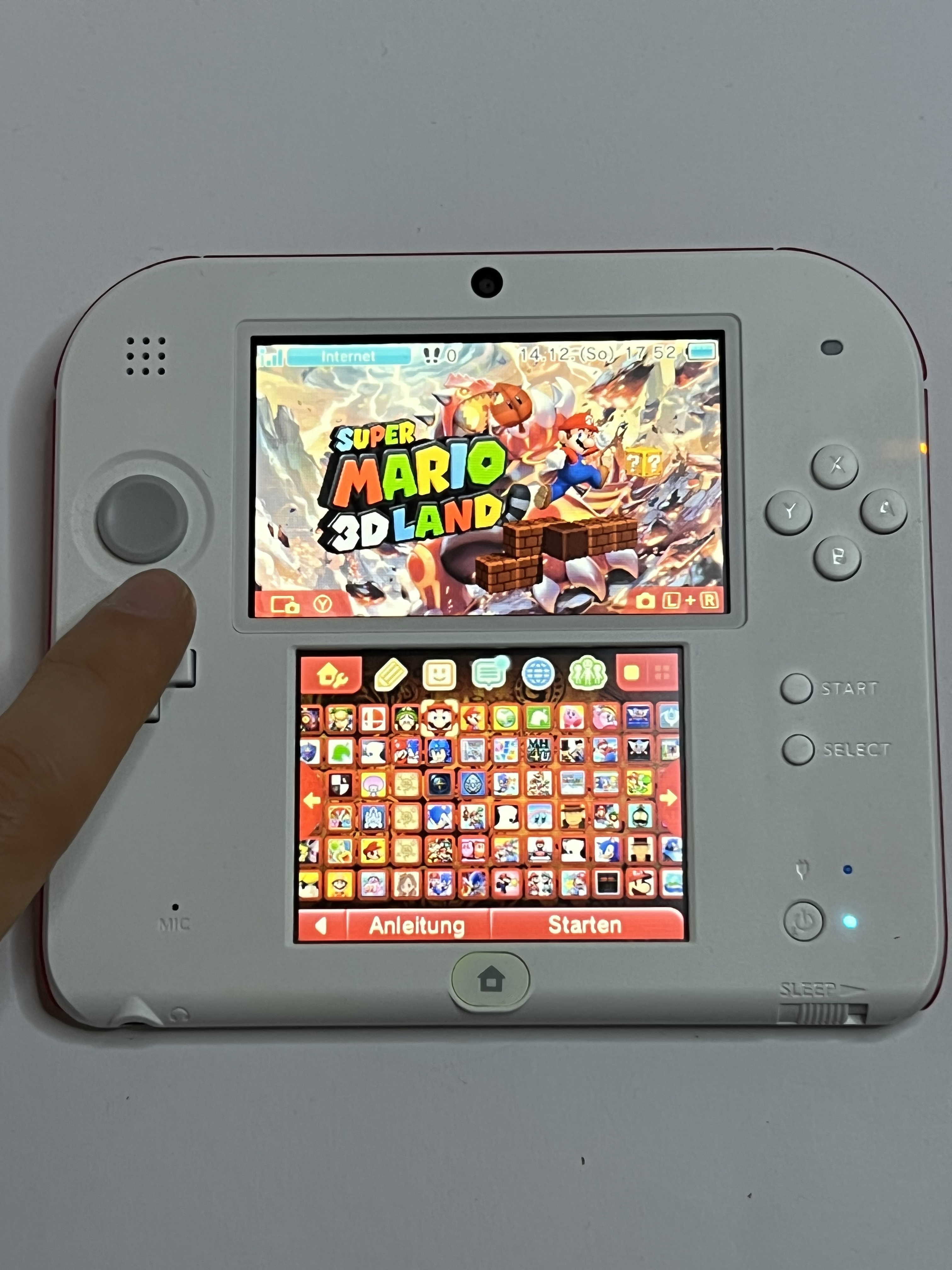 Nintendo 2DS Konsole weiß rot mit 128GB, Pokemon Bank, Poke Mover & vielen Extras